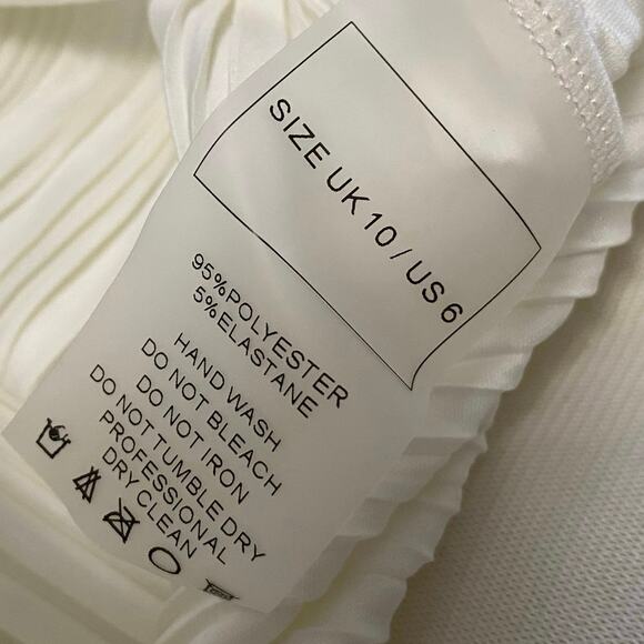 Maniere De Voir Pleat Accordion Flare High Rise Pants Ivory Women’s Size 6 edgy - Picture 7 of 9